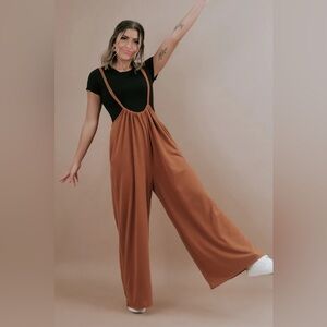NWT Boutique ‘Head over Heels’ Burnt Orange Suspender Jumpsuit Size 1XL